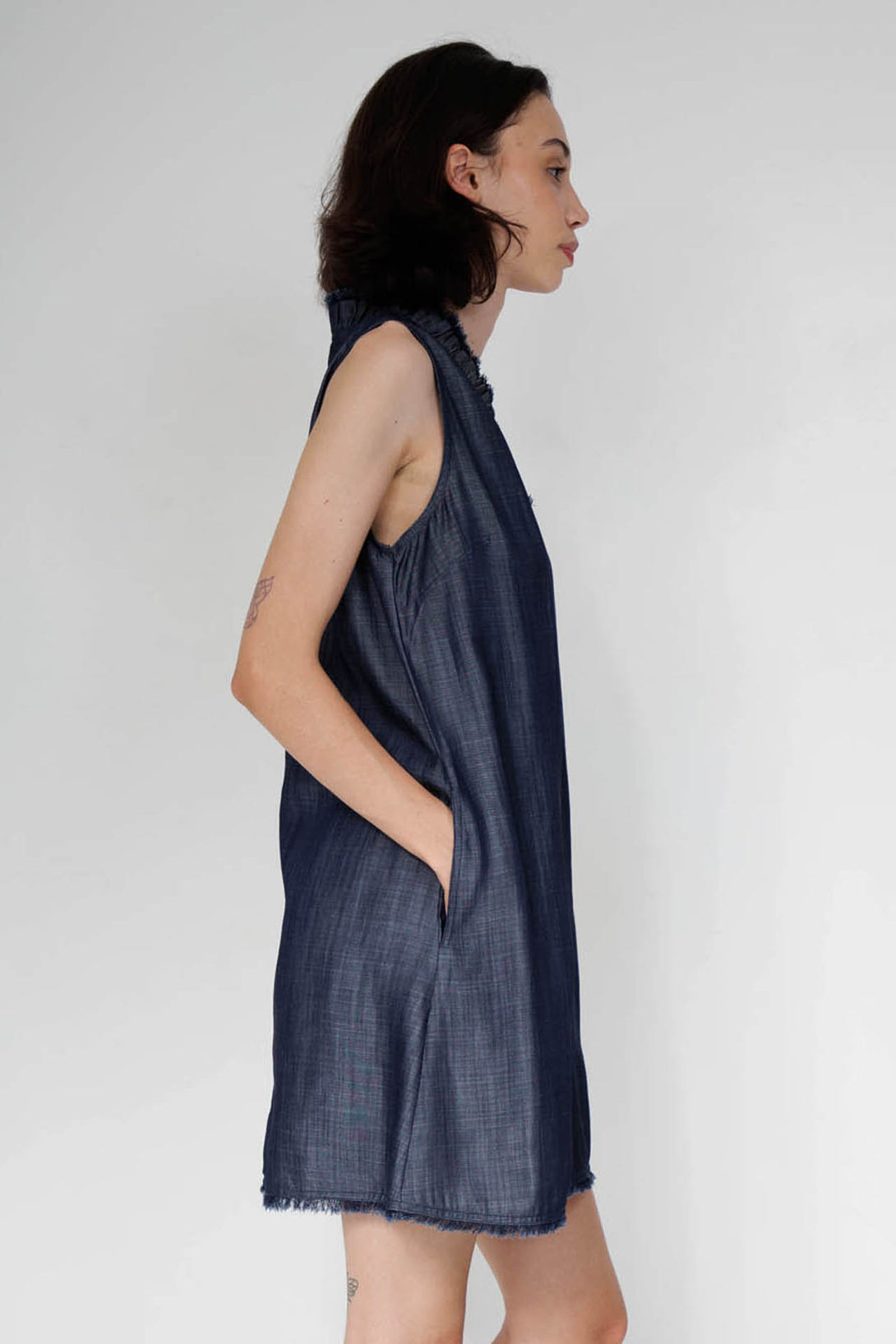 jeans dress for women, sleeveless denim dress, HT 360 Collective, dark denim dress, denim on denim outfit,